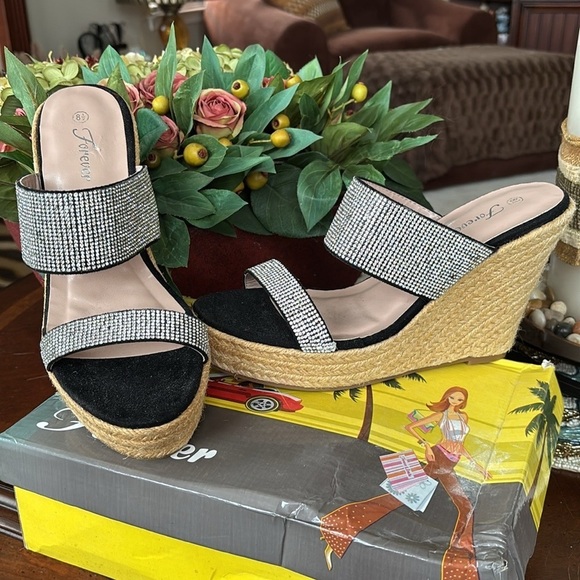 Brand New Black & Silver Crystal Rhinestone Wedge Sandals Sparkly Sexy 4.5” Heel - Picture 3 of 16